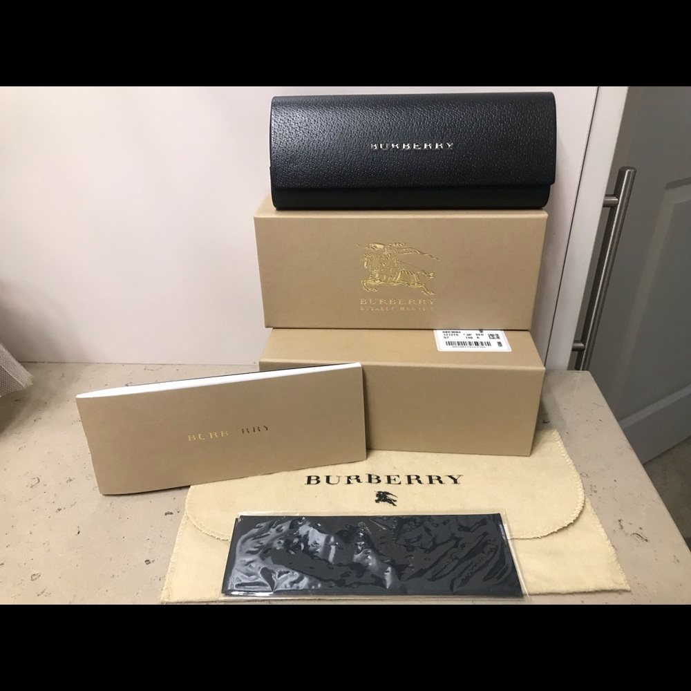 Authentic Burberry Sunglasses Case